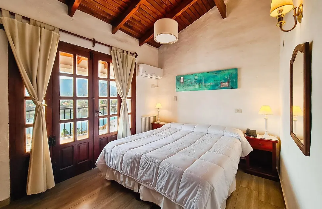 Hotel Marqués del Lago-1
